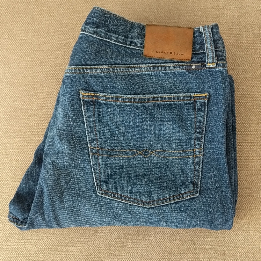 Lucky Jeans